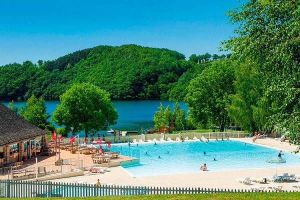 tours france camping